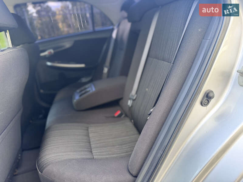 Седан Toyota Corolla 2008 в Одессе