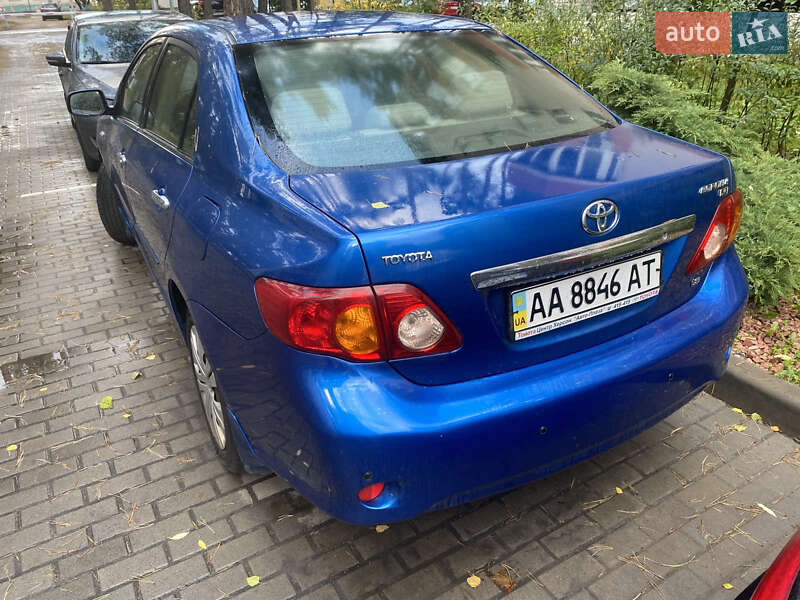 Седан Toyota Corolla 2008 в Києві