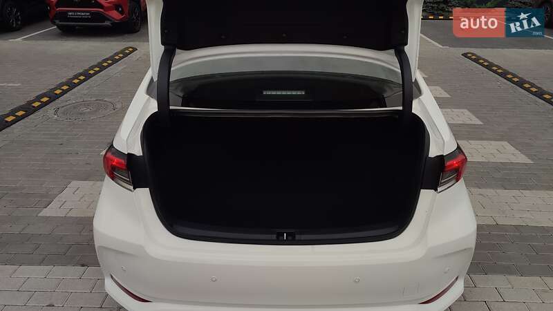 Седан Toyota Corolla 2020 в Києві фото 10 Седан Toyota Corolla 2020 в Києві