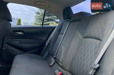 Седан Toyota Corolla 2020 в 