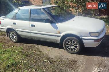 Седан Toyota Corolla 1988 в 