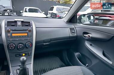 Седан Toyota Corolla 2008 в 
