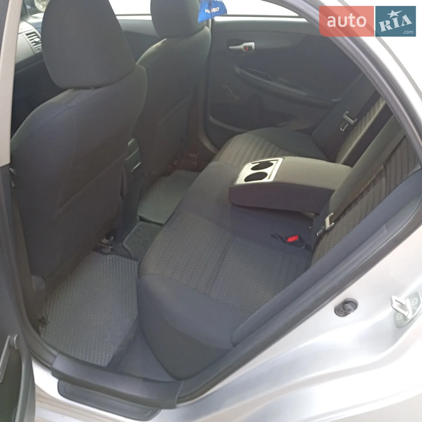 2011 Toyota Corolla - мініатюра 4