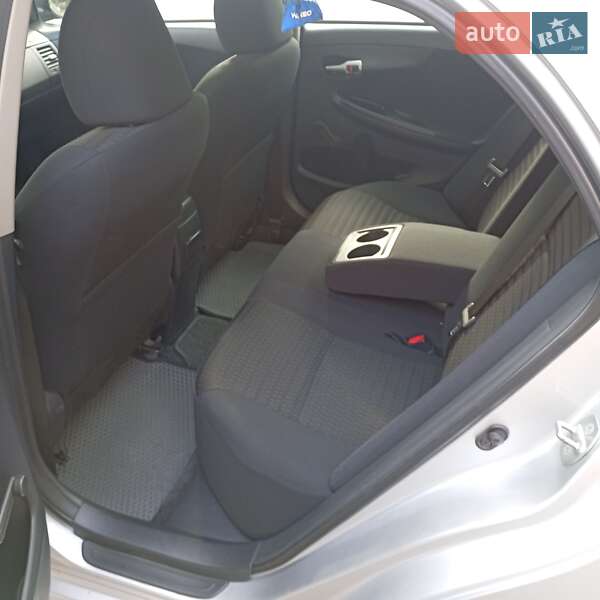 Седан Toyota Corolla 2011 в Одесі фото 4 Седан Toyota Corolla 2011 в Одесі