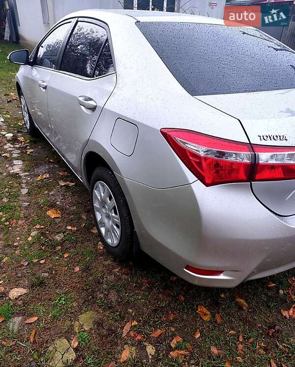Седан Toyota Corolla 2015 в Кролевце фото 3 Седан Toyota Corolla 2015 в Кролевце