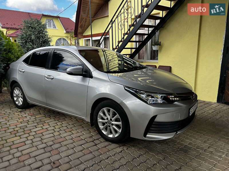 Седан Toyota Corolla 2018 в Бориславе
