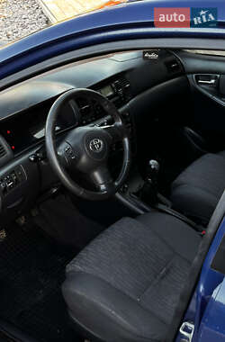 Универсал Toyota Corolla 2002 в 