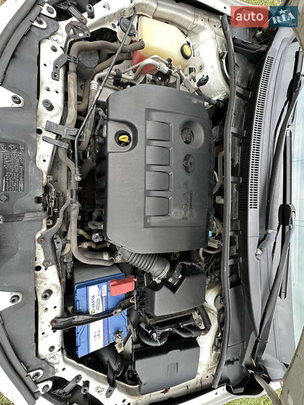 Седан Toyota Corolla 2012 в Харькове