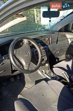 Хэтчбек Toyota Corolla 2003 в  фото 6 Хэтчбек Toyota Corolla 2003 в