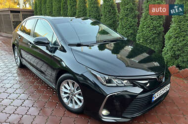 Седан Toyota Corolla 2019 в  Седан Toyota Corolla 2019 в
