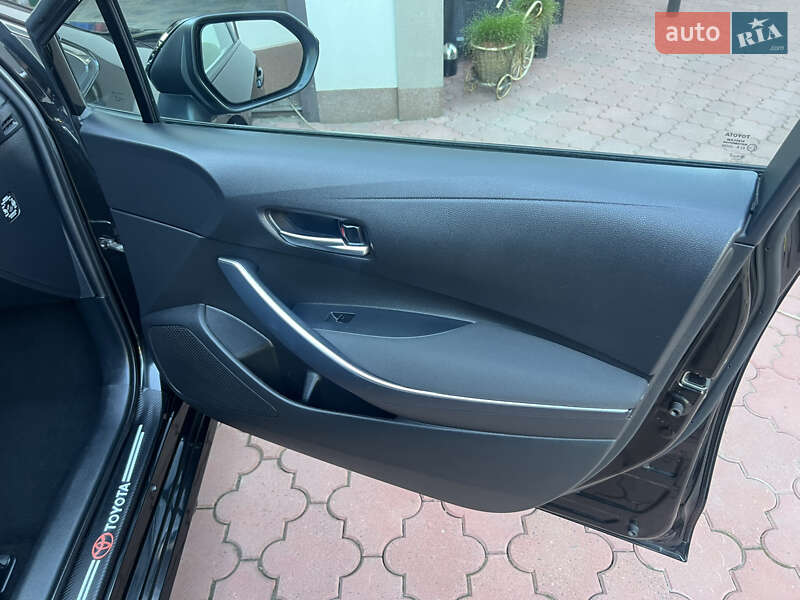 Седан Toyota Corolla 2019 в Броварах фото 42 Седан Toyota Corolla 2019 в Броварах