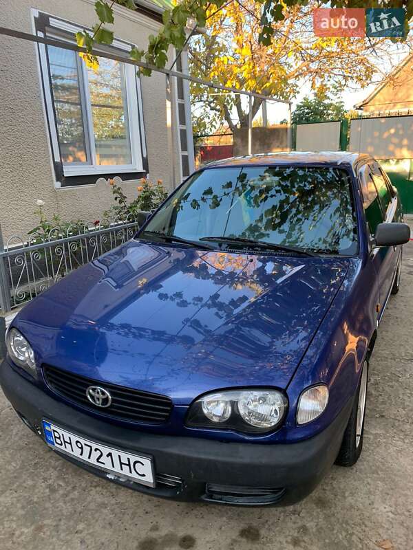 Седан Toyota Corolla 1998 в Белгороде-Днестровском