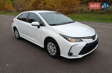 Седан Toyota Corolla 2021 в Киеве