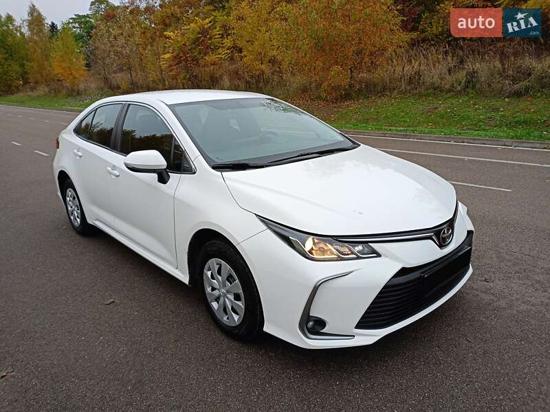 Седан Toyota Corolla 2021 в Киеве фото 3 Седан Toyota Corolla 2021 в Киеве