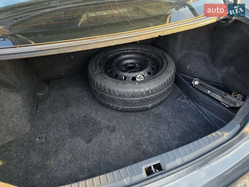 Седан Toyota Corolla 2008 в Тернополі фото 18 Седан Toyota Corolla 2008 в Тернополі