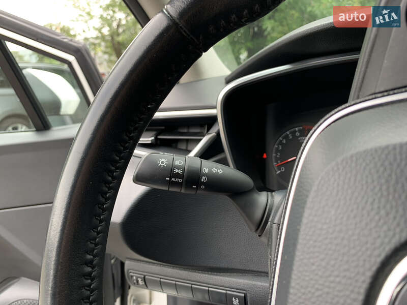 Седан Toyota Corolla 2020 в Киеве фото 37 Седан Toyota Corolla 2020 в Киеве