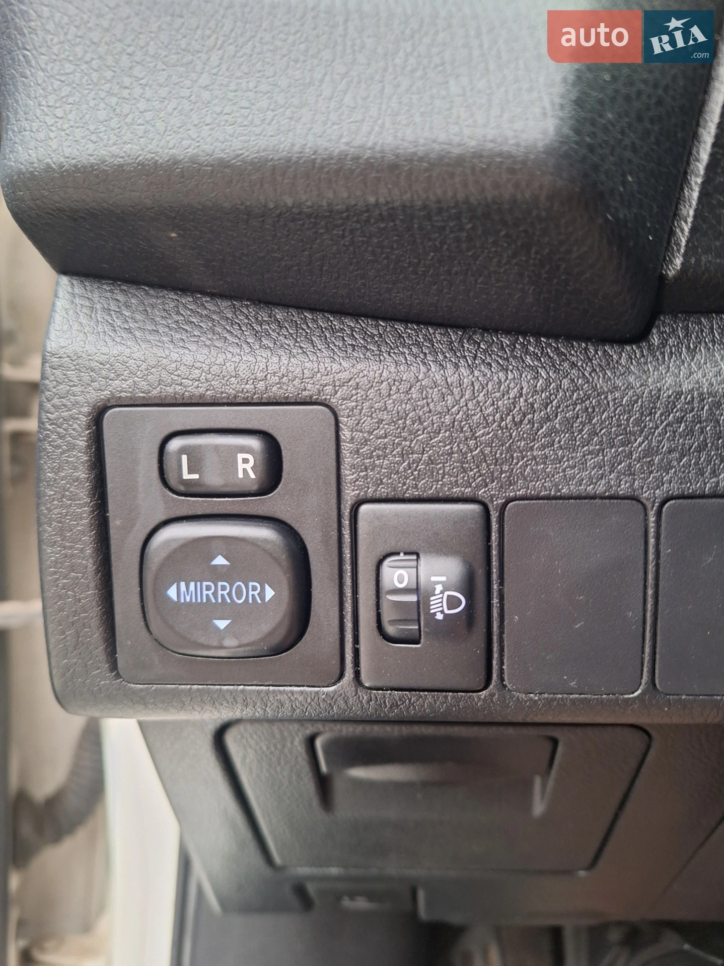 2013 Toyota Corolla - мініатюра 4