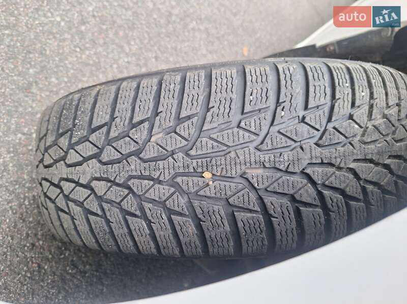 Седан Toyota Corolla 2013 в Киеве