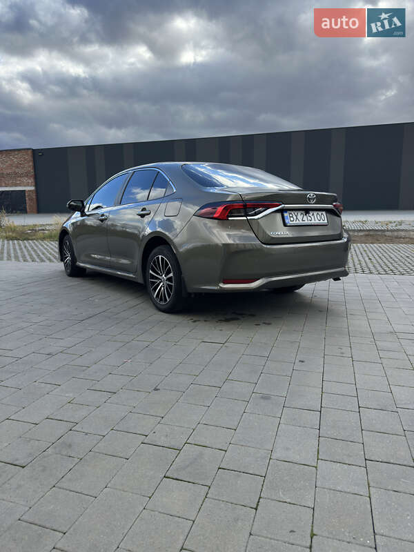 Седан Toyota Corolla 2021 в Хмельницком фото 4 Седан Toyota Corolla 2021 в Хмельницком