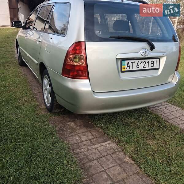 Универсал Toyota Corolla 2006 в Долине