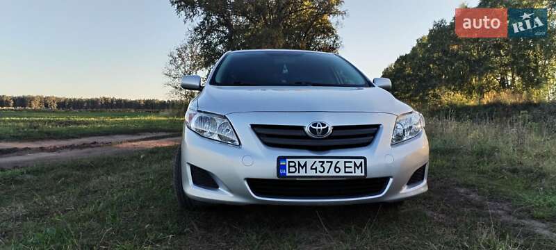 Седан Toyota Corolla 2009 в Шостке