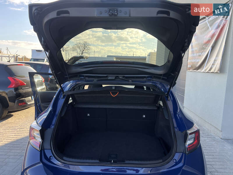 Хэтчбек Toyota Corolla 2019 в Львове