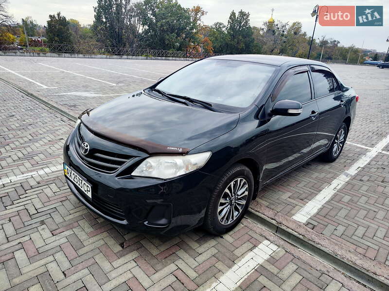Седан Toyota Corolla 2012 в Харькове фото Седан Toyota Corolla 2012 в Харькове