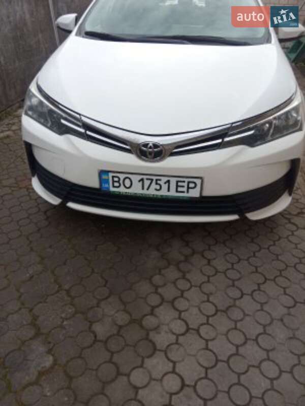 Седан Toyota Corolla 2017 в Хоросткові фото 4 Седан Toyota Corolla 2017 в Хоросткові