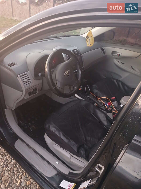 Седан Toyota Corolla 2008 в Моршине