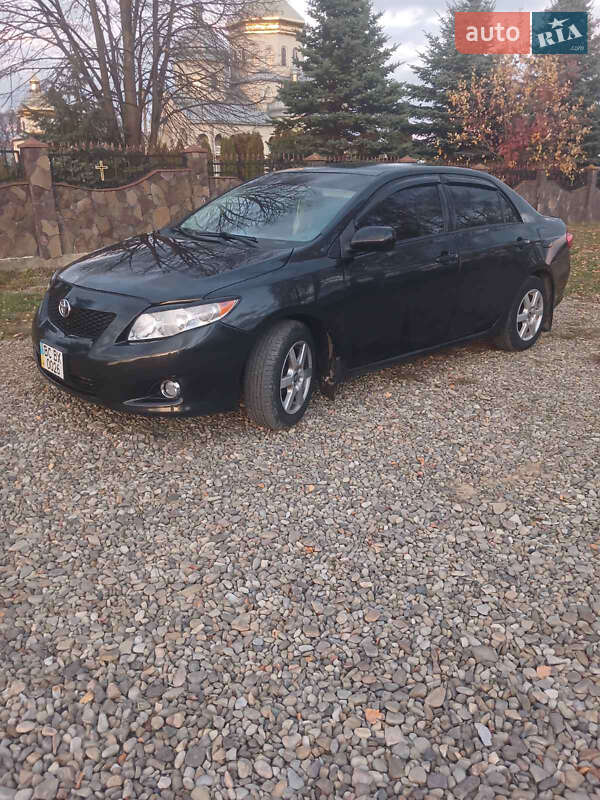 Седан Toyota Corolla 2008 в Моршине