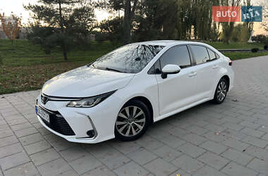 Седан Toyota Corolla 2019 в Києві