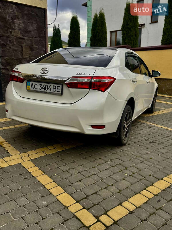 Седан Toyota Corolla 2013 в Луцке фото 8 Седан Toyota Corolla 2013 в Луцке