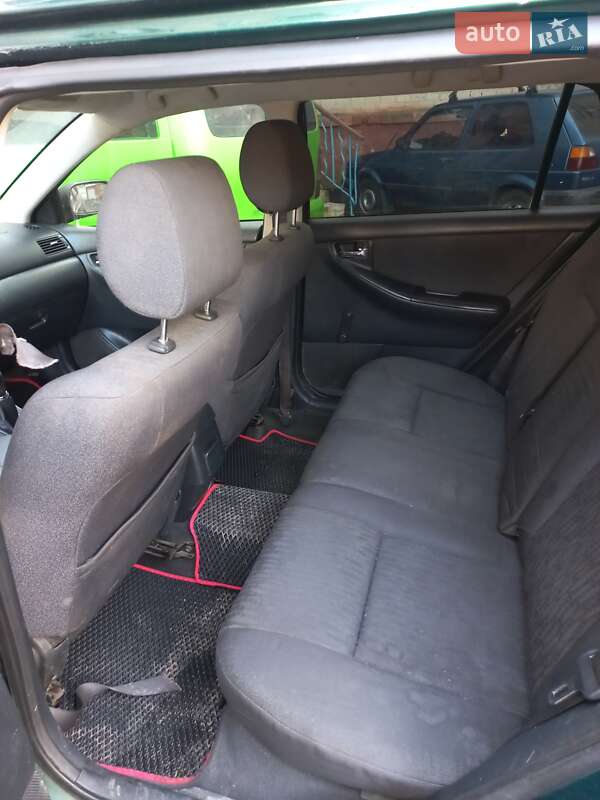 Универсал Toyota Corolla 2003 в Ровно