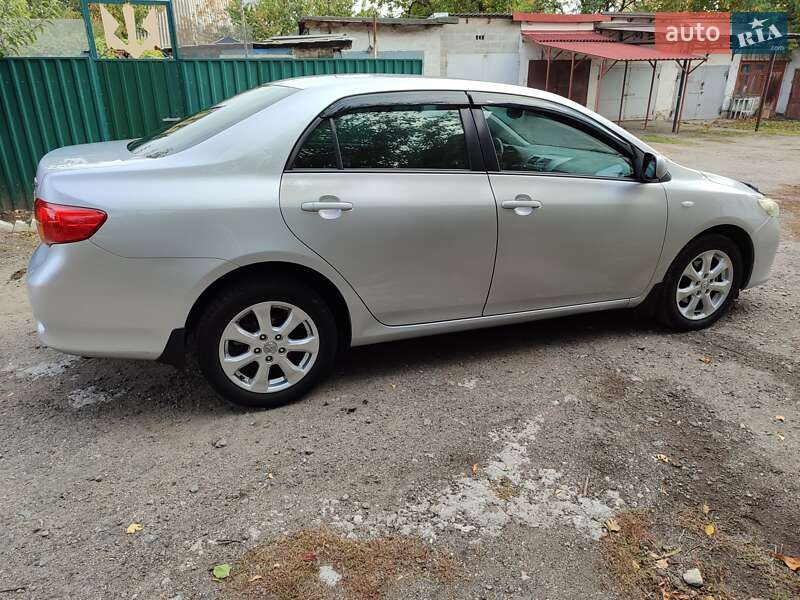 Седан Toyota Corolla 2008 в Днепре фото 5 Седан Toyota Corolla 2008 в Днепре