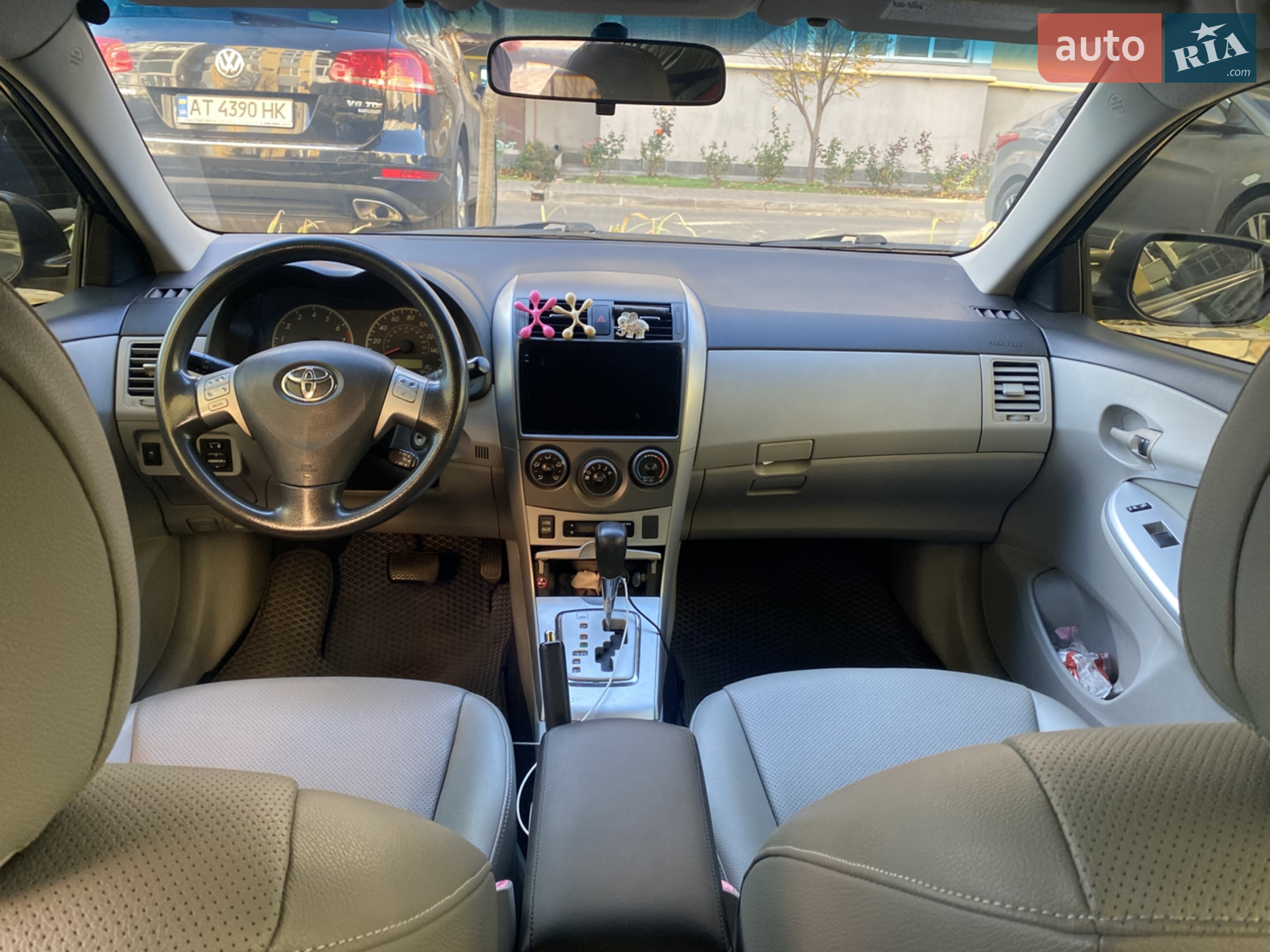 2011 Toyota Corolla - мініатюра 9