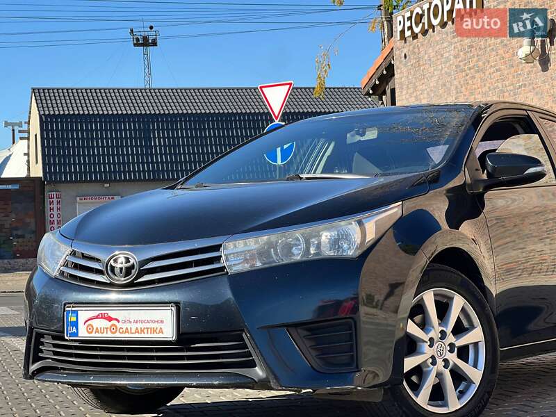 Седан Toyota Corolla 2016 в Одессе