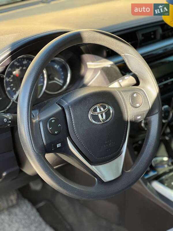 Седан Toyota Corolla 2015 в Одессе фото 15 Седан Toyota Corolla 2015 в Одессе