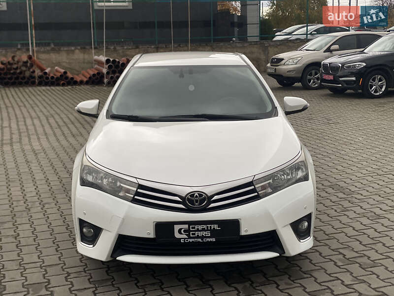 Седан Toyota Corolla 2013 в Луцке фото 2 Седан Toyota Corolla 2013 в Луцке