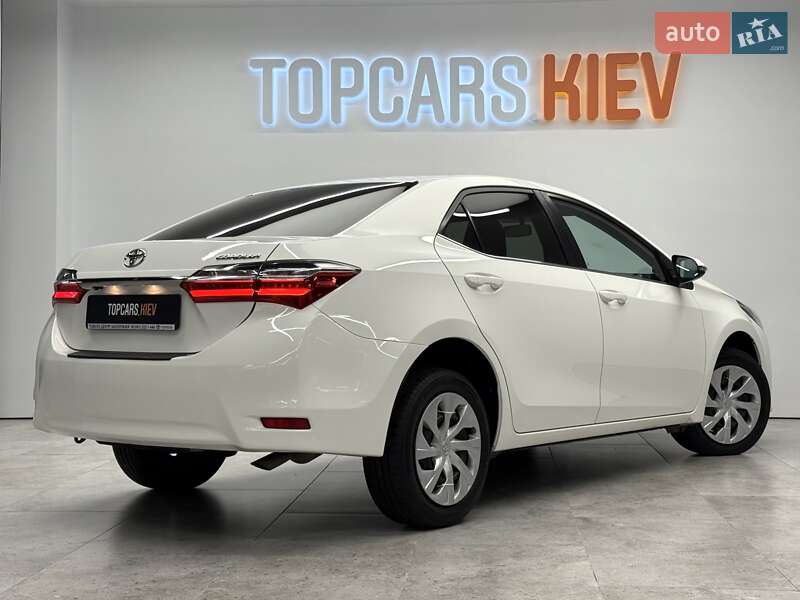 Седан Toyota Corolla 2017 в Киеве фото 7 Седан Toyota Corolla 2017 в Киеве
