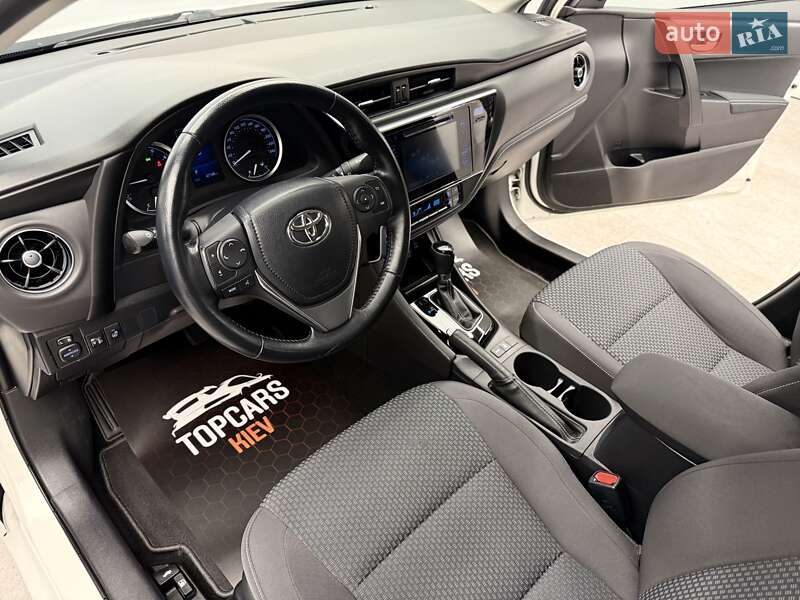 Седан Toyota Corolla 2017 в Киеве фото 21 Седан Toyota Corolla 2017 в Киеве