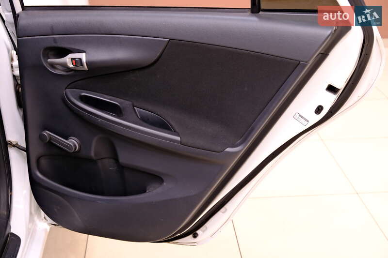 Седан Toyota Corolla 2011 в Одессе фото 33 Седан Toyota Corolla 2011 в Одессе