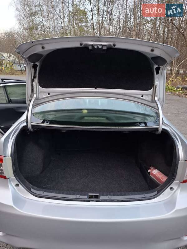 Седан Toyota Corolla 2010 в Виннице фото 9 Седан Toyota Corolla 2010 в Виннице