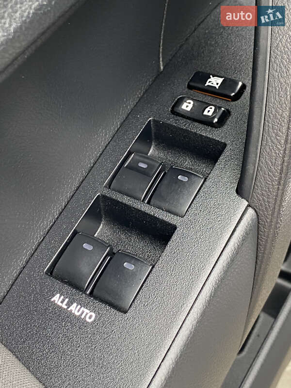 Седан Toyota Corolla 2018 в Запорожье