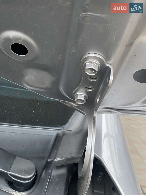 Седан Toyota Corolla 2018 в Запорожье