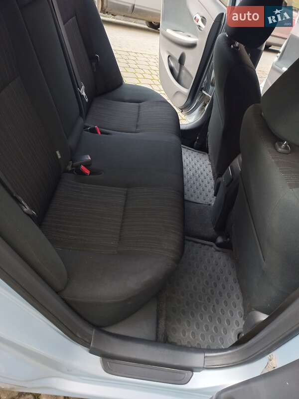 Седан Toyota Corolla 2007 в Львове фото 3 Седан Toyota Corolla 2007 в Львове