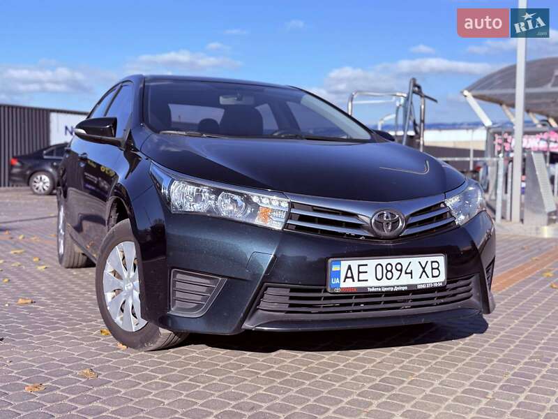 Седан Toyota Corolla 2015 в Днепре фото 3 Седан Toyota Corolla 2015 в Днепре