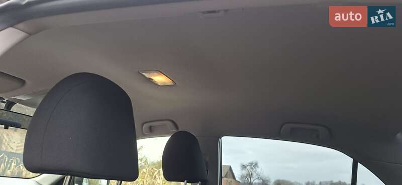 Седан Toyota Corolla 2012 в Нежине