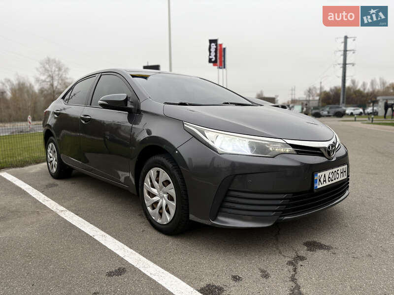Седан Toyota Corolla 2016 в Киеве фото 8 Седан Toyota Corolla 2016 в Киеве