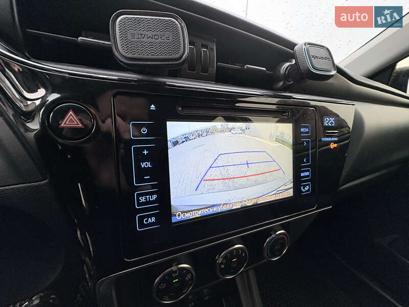 Седан Toyota Corolla 2016 в Киеве фото 14 Седан Toyota Corolla 2016 в Киеве