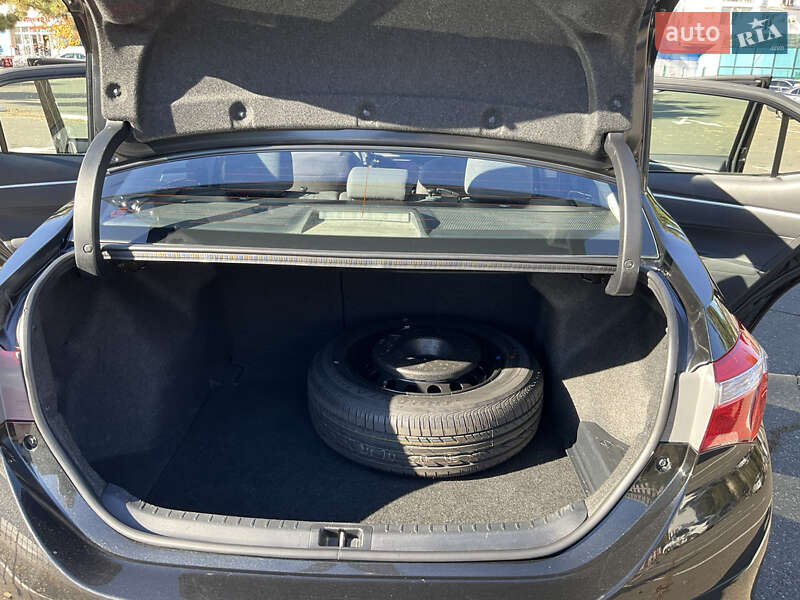 Седан Toyota Corolla 2017 в Одесі фото 32 Седан Toyota Corolla 2017 в Одесі
